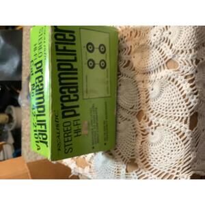 Realistic Stereo Hi-Fi Preamplifier Model 42-2104